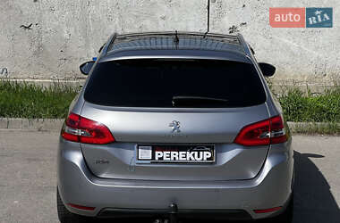 Універсал Peugeot 308 2014 в 