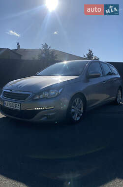 Универсал Peugeot 308 2015 в Софиевской Борщаговке