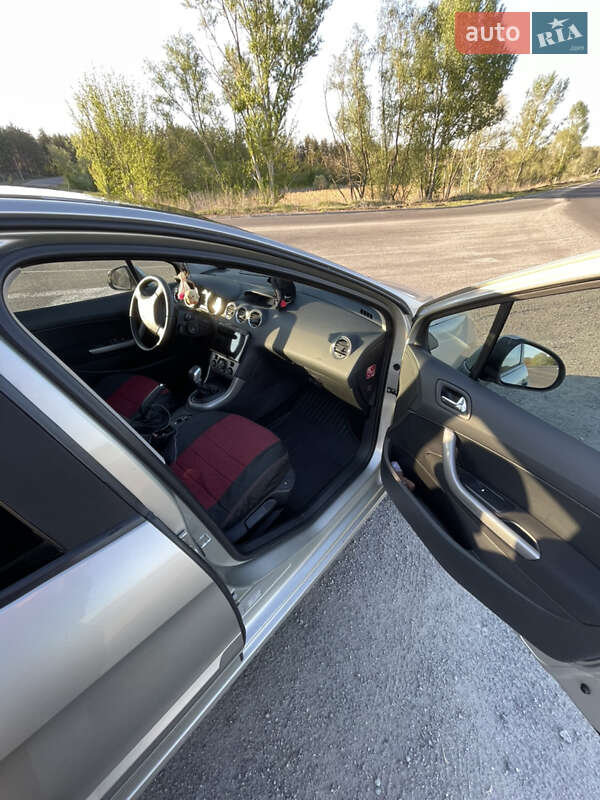 Хэтчбек Peugeot 308 2010 в Харькове