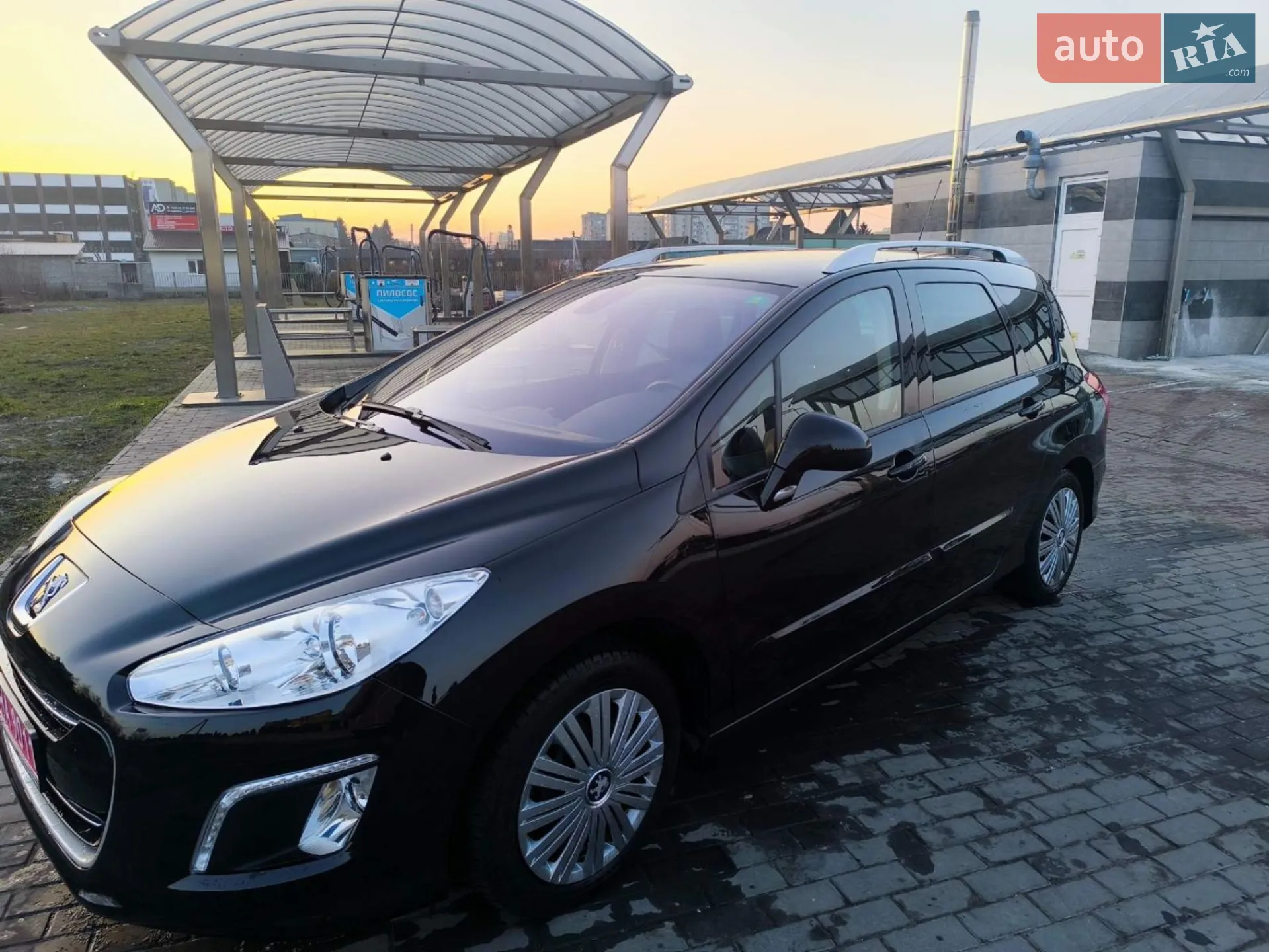 2013 Peugeot 308 - мініатюра 8