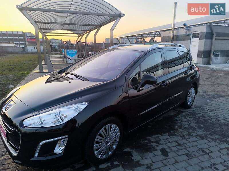 Универсал Peugeot 308 2013 в Луцке