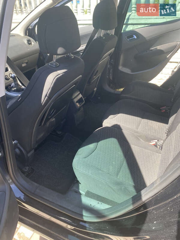 Универсал Peugeot 308 2008 в Лугинах