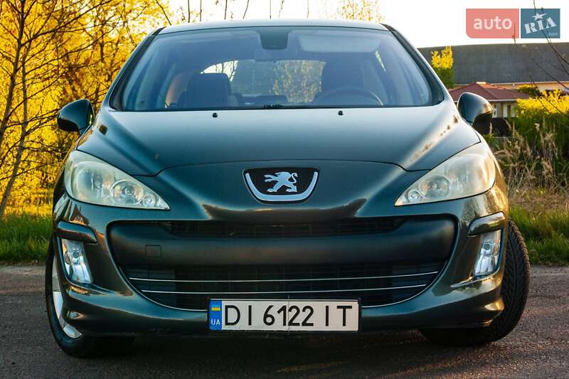 Хэтчбек Peugeot 308 2007 в Костополе