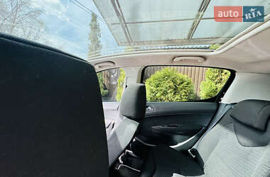 Хэтчбек Peugeot 308 2012 в 