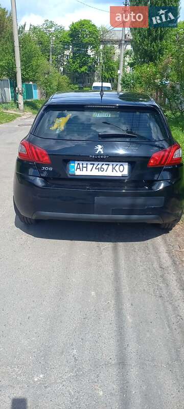 Хэтчбек Peugeot 308 2015 в Киеве