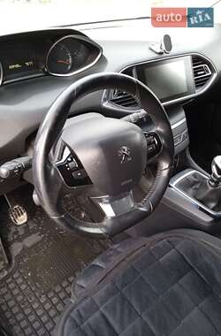 Универсал Peugeot 308 2014 в 