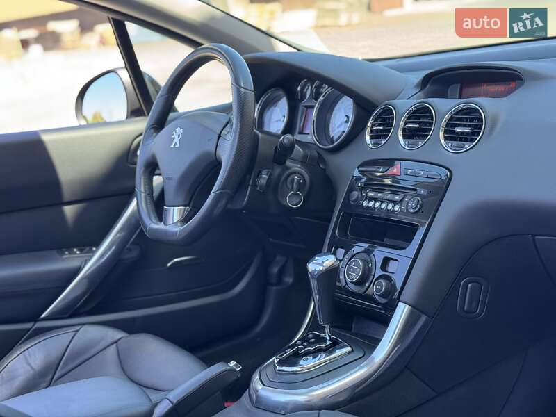 Кабриолет Peugeot 308 2011 в Днепре