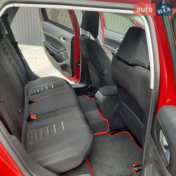 Універсал Peugeot 308 2014 в Білки