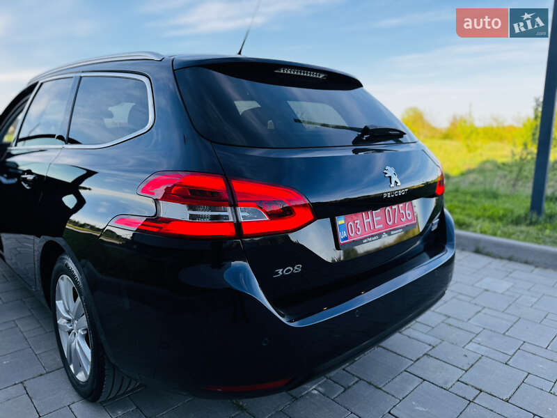 Універсал Peugeot 308 2015 в Здолбуніві