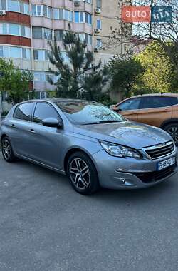 Хетчбек Peugeot 308 2014 в 