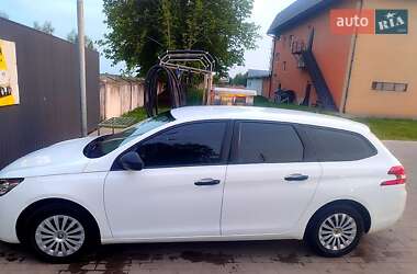 Універсал Peugeot 308 2015 в Миргороді