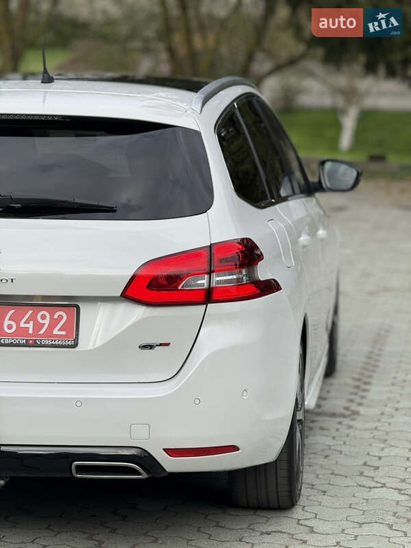 Универсал Peugeot 308 2018 в Дубно