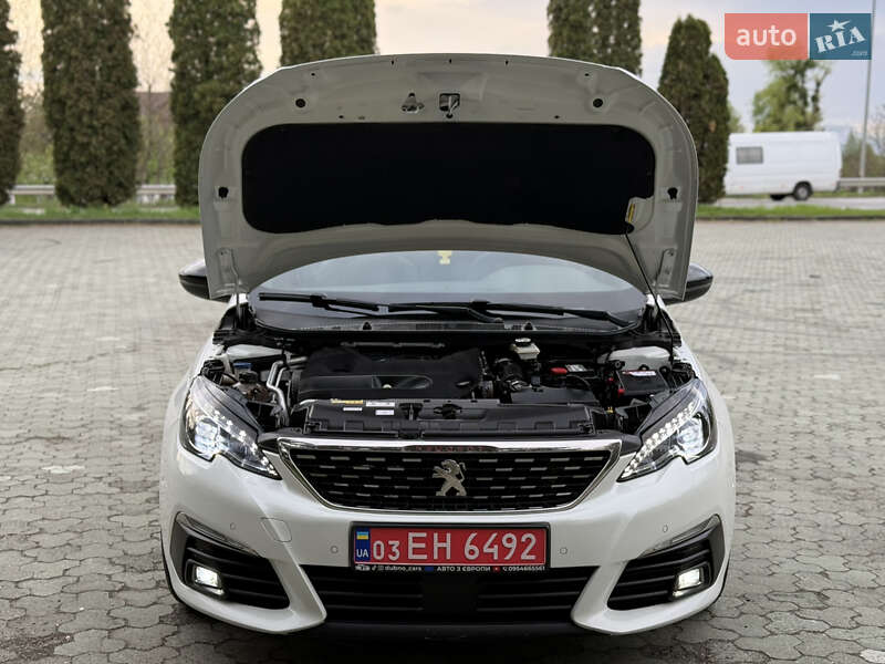 Универсал Peugeot 308 2018 в Дубно