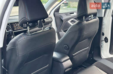 Хэтчбек Peugeot 308 2018 в 