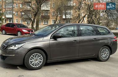 Универсал Peugeot 308 2015 в 