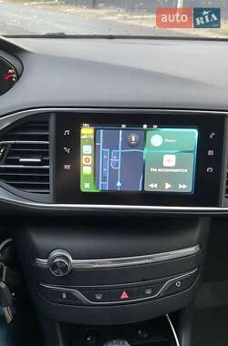 Хетчбек Peugeot 308 2018 в 