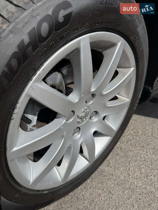 Универсал Peugeot 308 2008 в Ровно