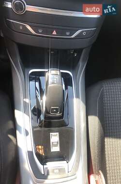 Універсал Peugeot 308 2018 в 