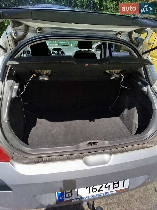 Хетчбек Peugeot 308 2008 в Києві