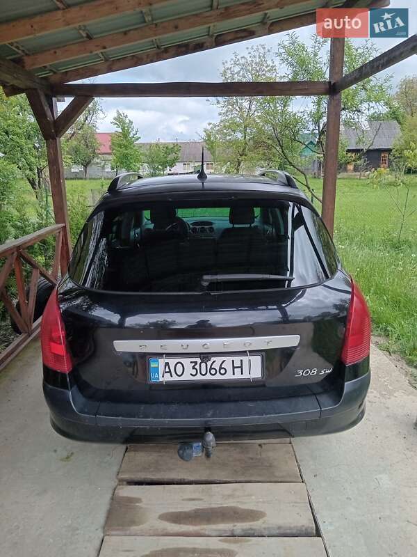 Универсал Peugeot 308 2008 в Бедевле