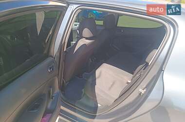 Хетчбек Peugeot 308 2008 в 