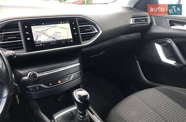 Универсал Peugeot 308 2020 в 