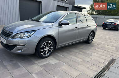 Универсал Peugeot 308 2015 в 