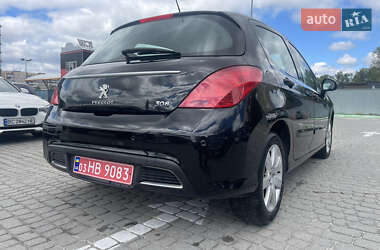 Хэтчбек Peugeot 308 2012 в 