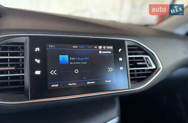 Универсал Peugeot 308 2019 в 