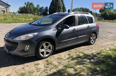 Универсал Peugeot 308 2011 в Рудки