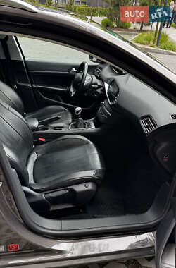 Универсал Peugeot 308 2014 в 