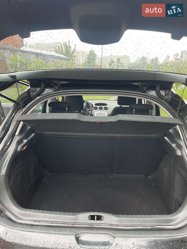 Хетчбек Peugeot 308 2010 в Києві