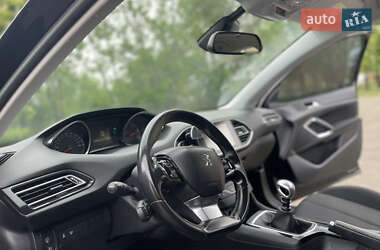 Універсал Peugeot 308 2015 в 