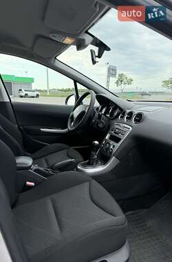 Универсал Peugeot 308 2012 в 