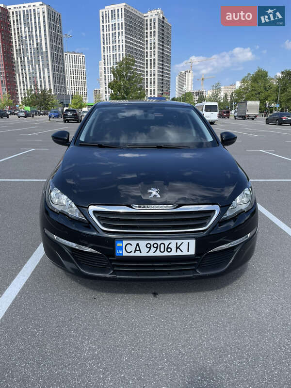Универсал Peugeot 308 2014 в 
