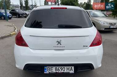 Хетчбек Peugeot 308 2013 в 