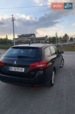 Універсал Peugeot 308 2015 в 