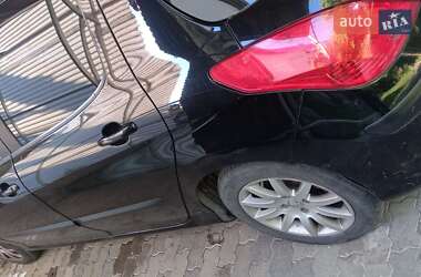Хэтчбек Peugeot 308 2008 в 