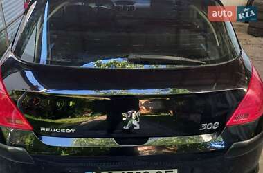 Хэтчбек Peugeot 308 2008 в 