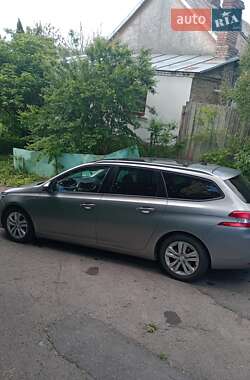 Универсал Peugeot 308 2015 в 