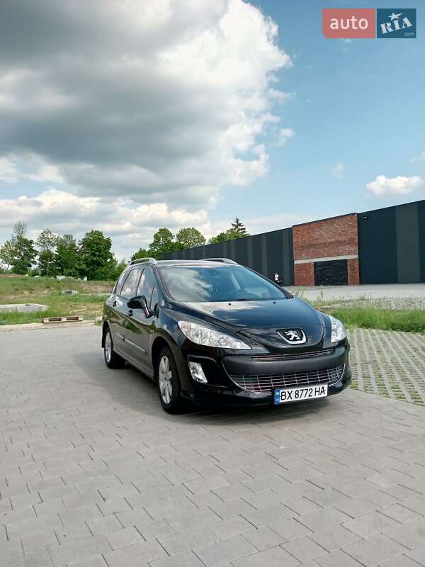 Універсал Peugeot 308 2010 в Хмельницькому