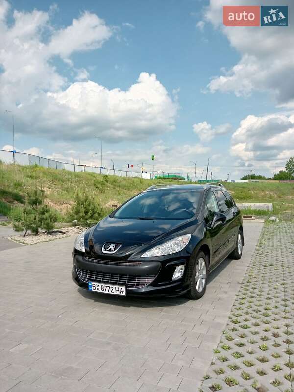 Універсал Peugeot 308 2010 в Хмельницькому