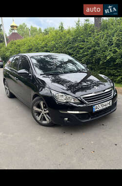 Универсал Peugeot 308 2015 в Перечине