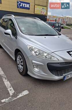Универсал Peugeot 308 2010 в 