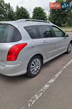 Универсал Peugeot 308 2010 в 