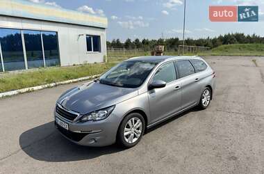 Универсал Peugeot 308 2015 в Ровно
