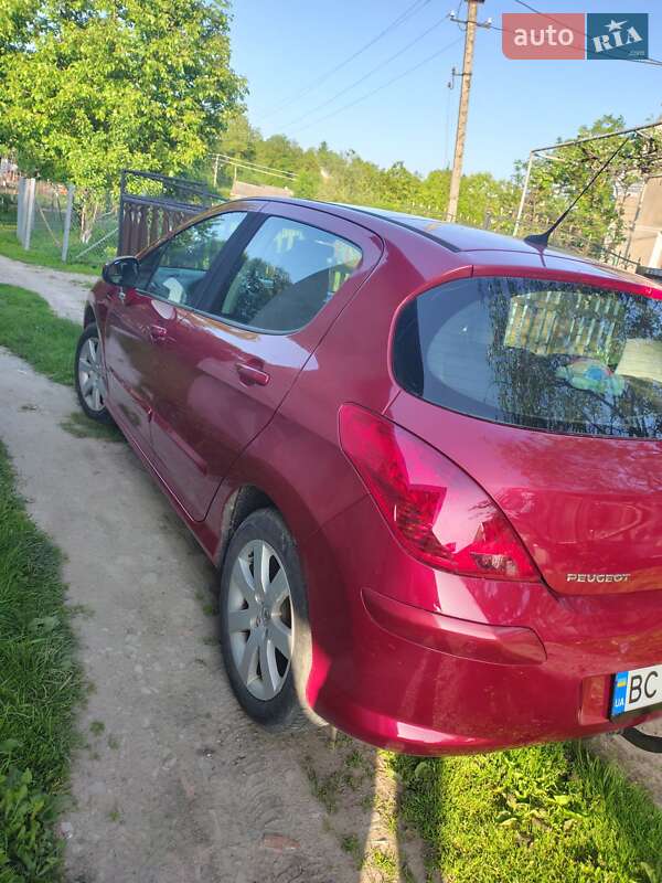 Хэтчбек Peugeot 308 2007 в Львове