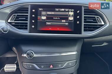 Универсал Peugeot 308 2015 в 