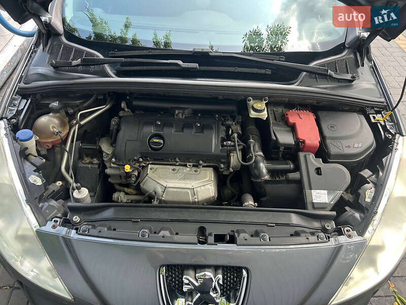 Хетчбек Peugeot 308 2009 в Києві