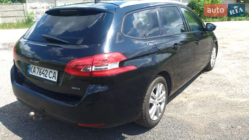 Хетчбек Peugeot 308 2015 в Києві